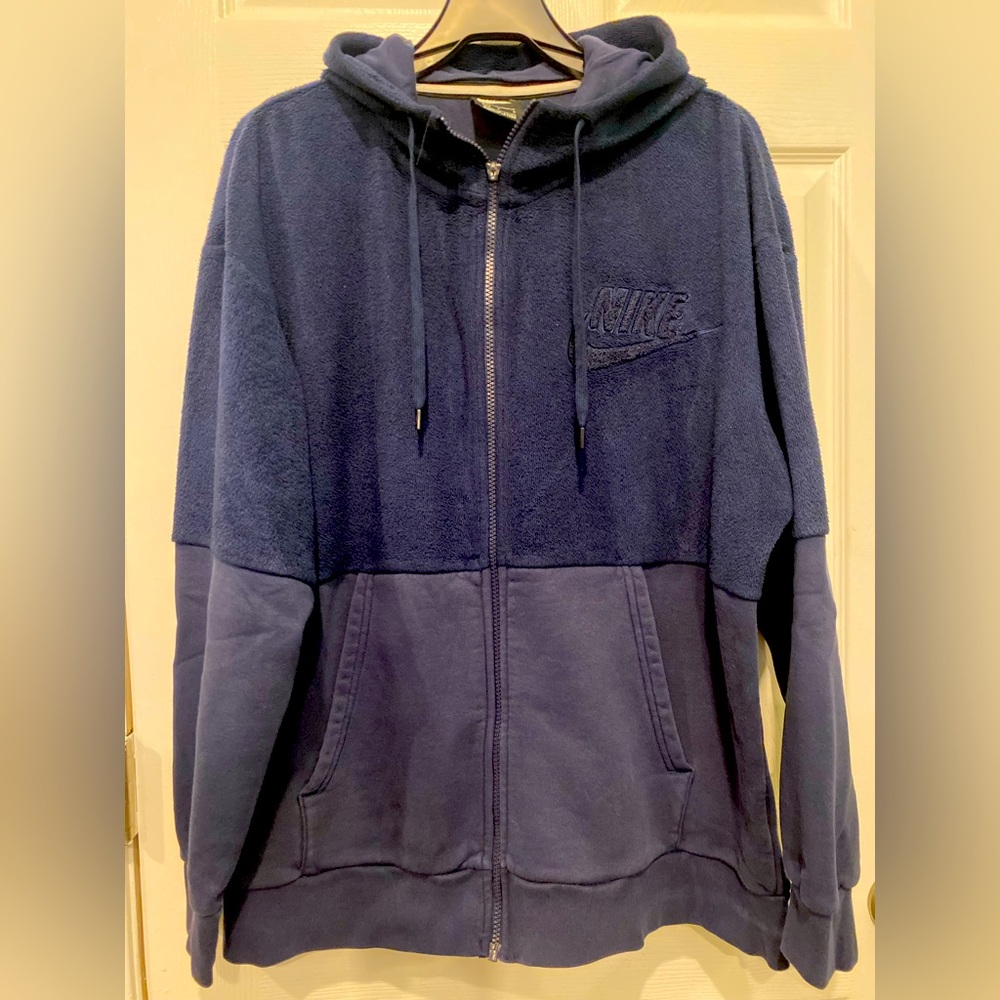 Nike Men's Dark Blue Zip-Up Sweater
